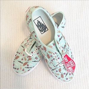 Vans Authentic Style Lace Up Sneaker